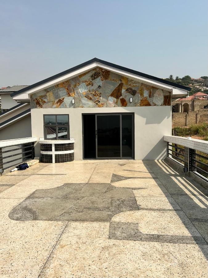 Queen'S Hill Lodge Gbawe Экстерьер фото